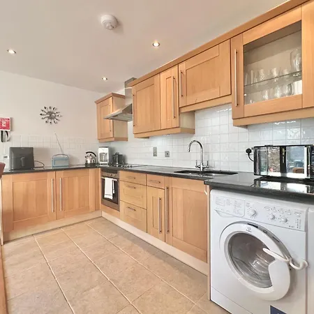 Central Spacious Ground Floor Flat With Courtyard Kingsbridge  Exterior photo