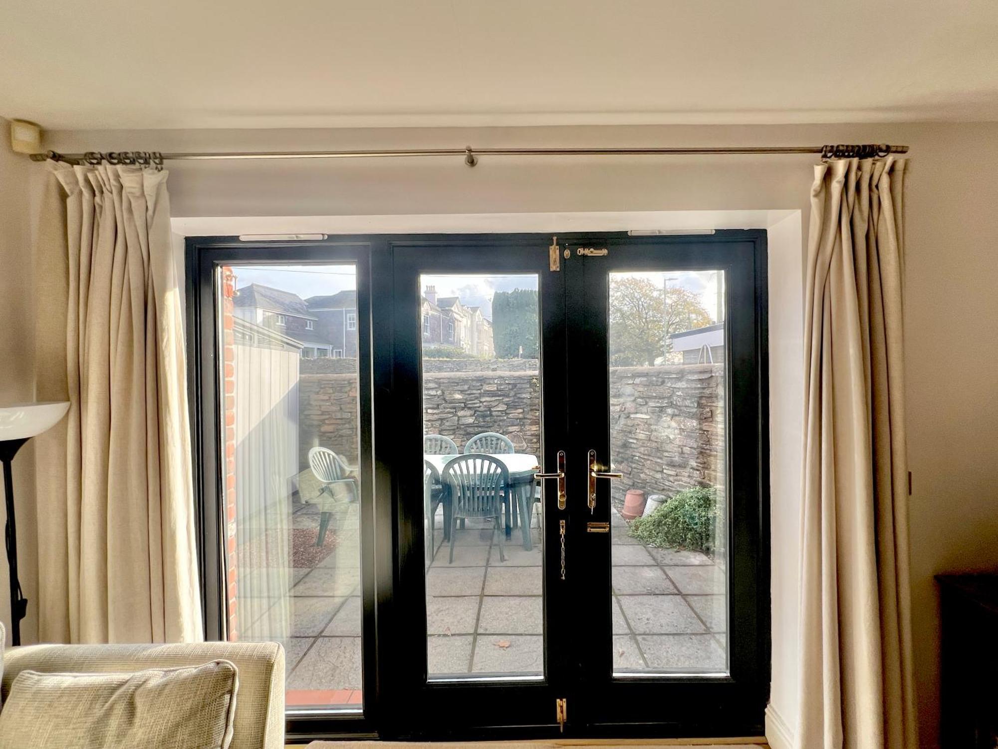 Apartment Spacious Ground Floor Flat With Courtyard Kingsbridge (Devon)