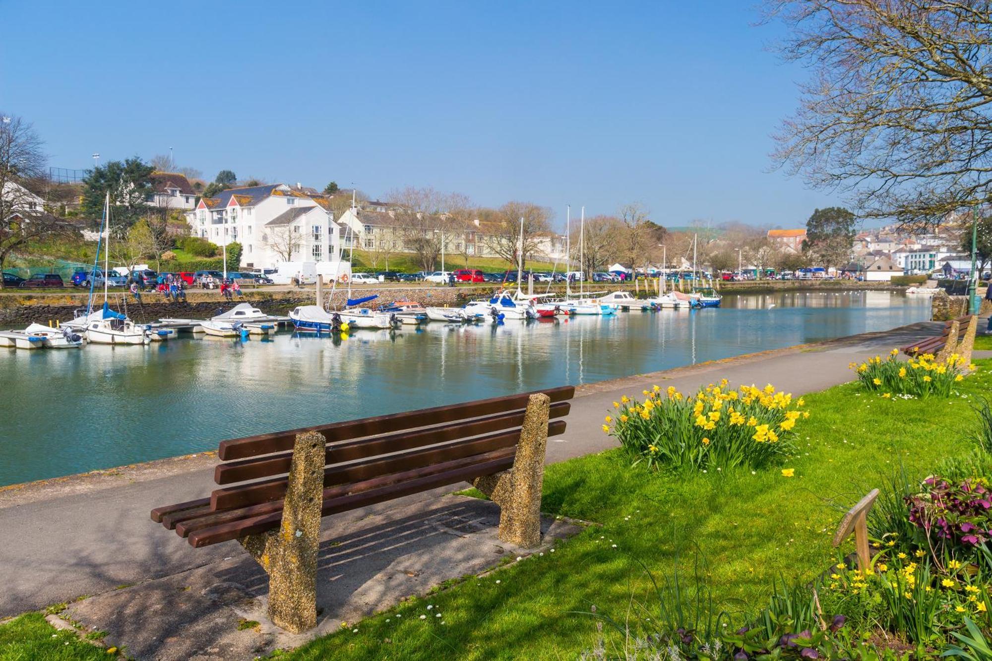 Apartment Spacious Ground Floor Flat With Courtyard Kingsbridge (Devon)